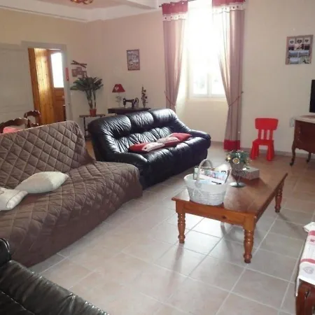 Сasa de vacaciones House Chez Marie 1 *