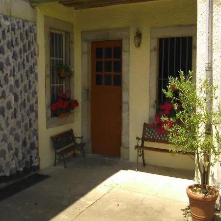 Сasa de vacaciones House Chez Marie 1 *